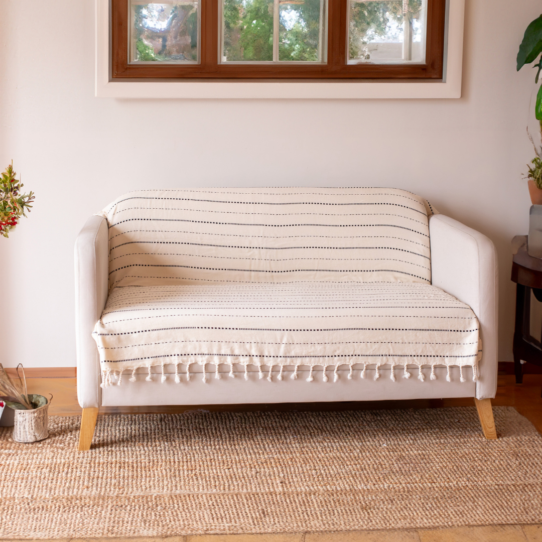 Black Points Cotton Jacquard Woven TV Blanket