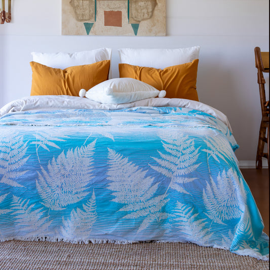 Palm Leaf Jacquard Embossed Woven Cotton Double Bedspread Blue 225x250 cm